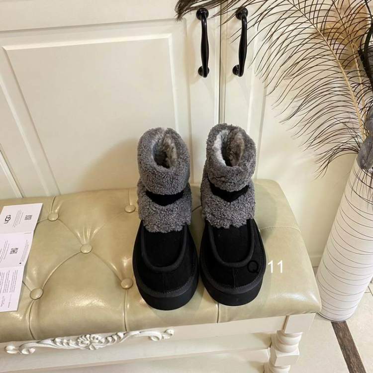 Picture of UGG Shoes _SKUUGGsz35-40Y102219853